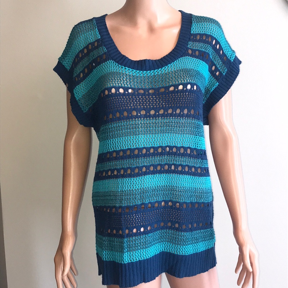 NWOT BUCKLE knitted medium striped sweater top